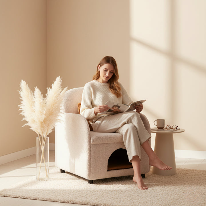 Fauteuil d'appoint FurnitureR moderne en peau de mouton retournée crème avec panier pour chat dissimulé, fauteuil lounge rembourré pour animaux de compagnie avec coussin marron chaud