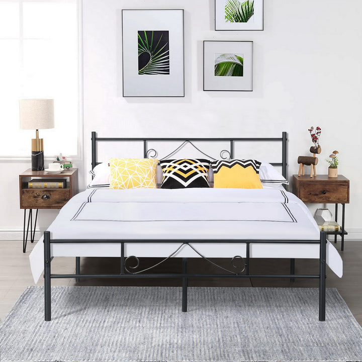 FurnitureR Metallbettgestell (140 x 200 cm) mit Kopf- und Fußteil, Plattformbett mit Stauraum unter dem Bett, geräuschlos, kein Lattenrost erforderlich, Schwarz