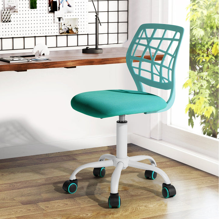 Furniture R Comfortable Kid'S Task Office Chair With Adjustable Height And Durable Design