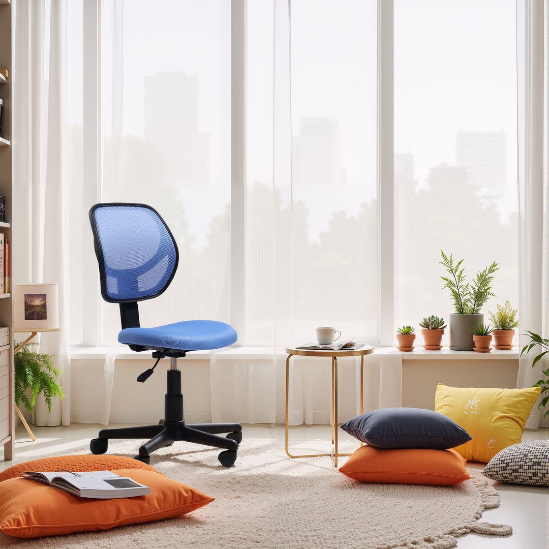 Chaise de bureau FurnitureR en maille sans accoudoirs, ergonomique, réglable, dossier mi-haut, compacte, pivotante et à roulettes, idéale pour le travail à domicile ou au bureau, bleue. 