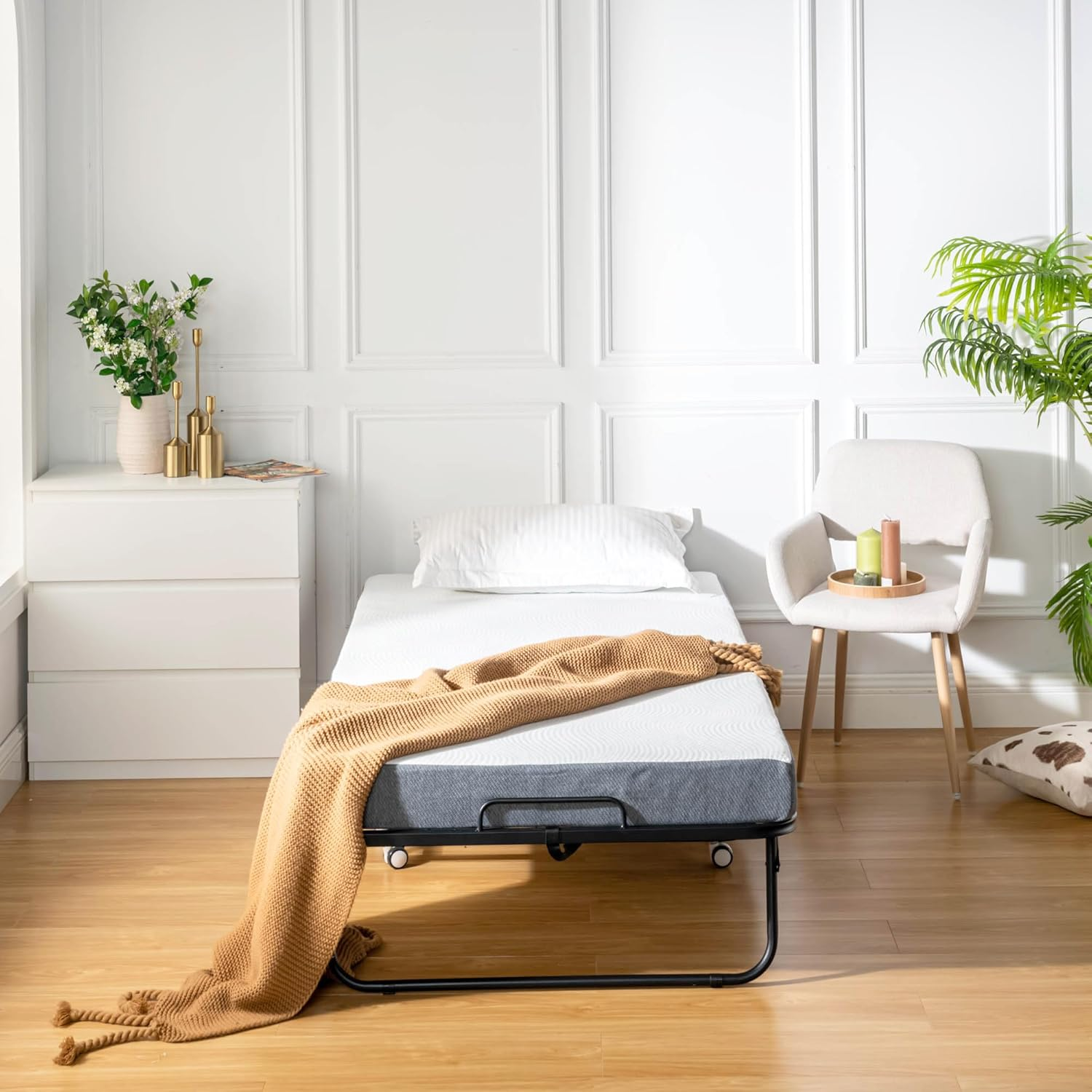Lit pliant FurnitureR avec matelas en mousse à mémoire de forme de 12,7 cm (5 pouces) – Cadre de lit pliant étroit pour lit simple de 190,5 cm x 76,2 cm (75 po x 30 po) avec roulettes, pliable, structure métallique robuste